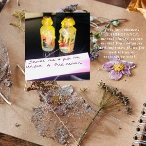 Intuition enhancing spell jar 🌿🪬 🌚